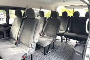 10-seater-hiace5