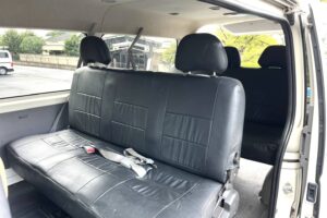 8-seater-hiace5